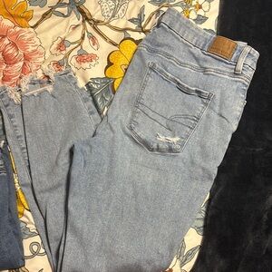 American Eagle Blue Jeggings with Distressed Look